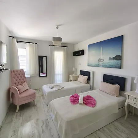 Tepe Hotel