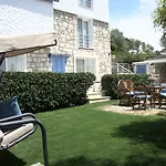 Tepe Hotel