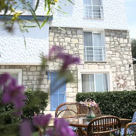 Tepe Otel
