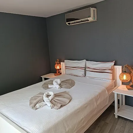Tepe Hotel *