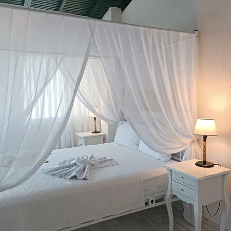 Tepe Hotel